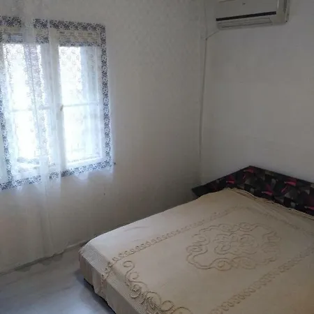 Jordan Art House